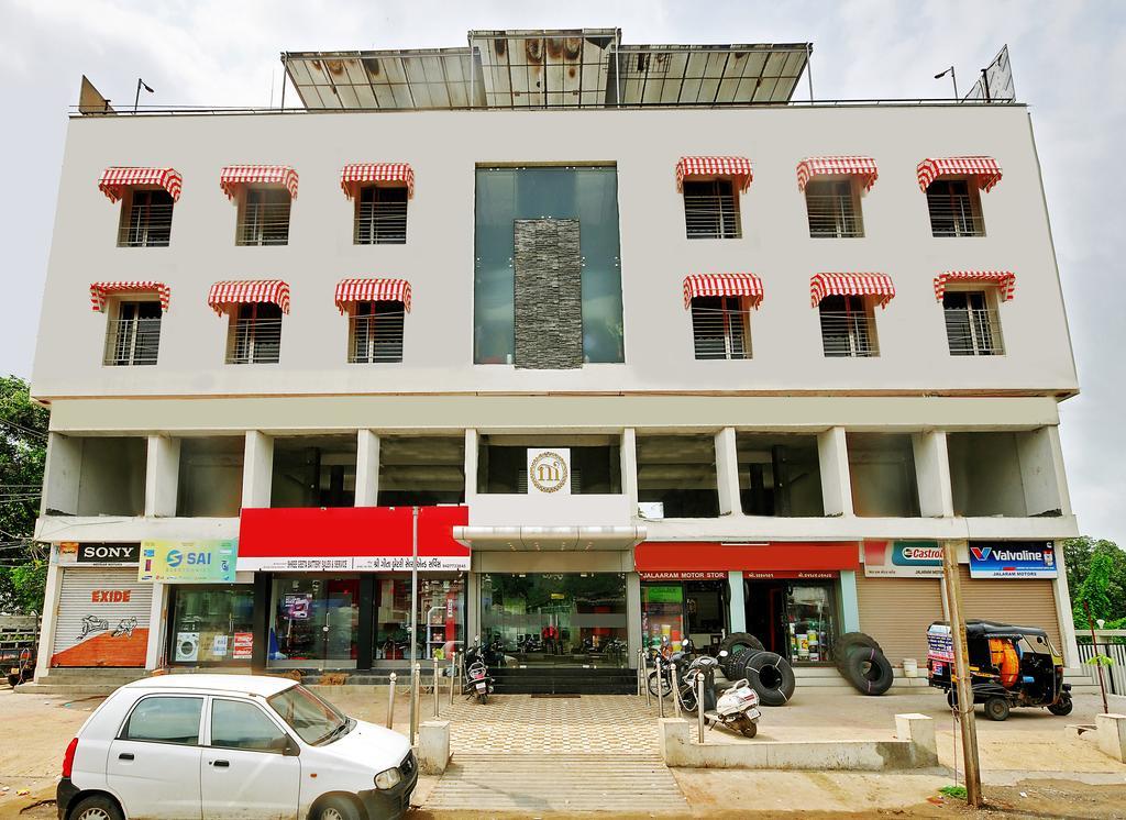 Hotel Magnum Inn Junagadh Exterior foto