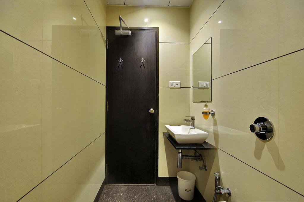 Hotel Magnum Inn Junagadh Exterior foto